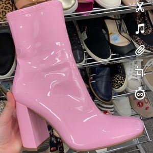 Steve Madden pink boots